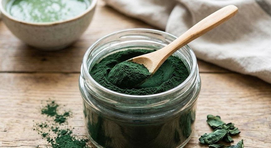 spirulina powder